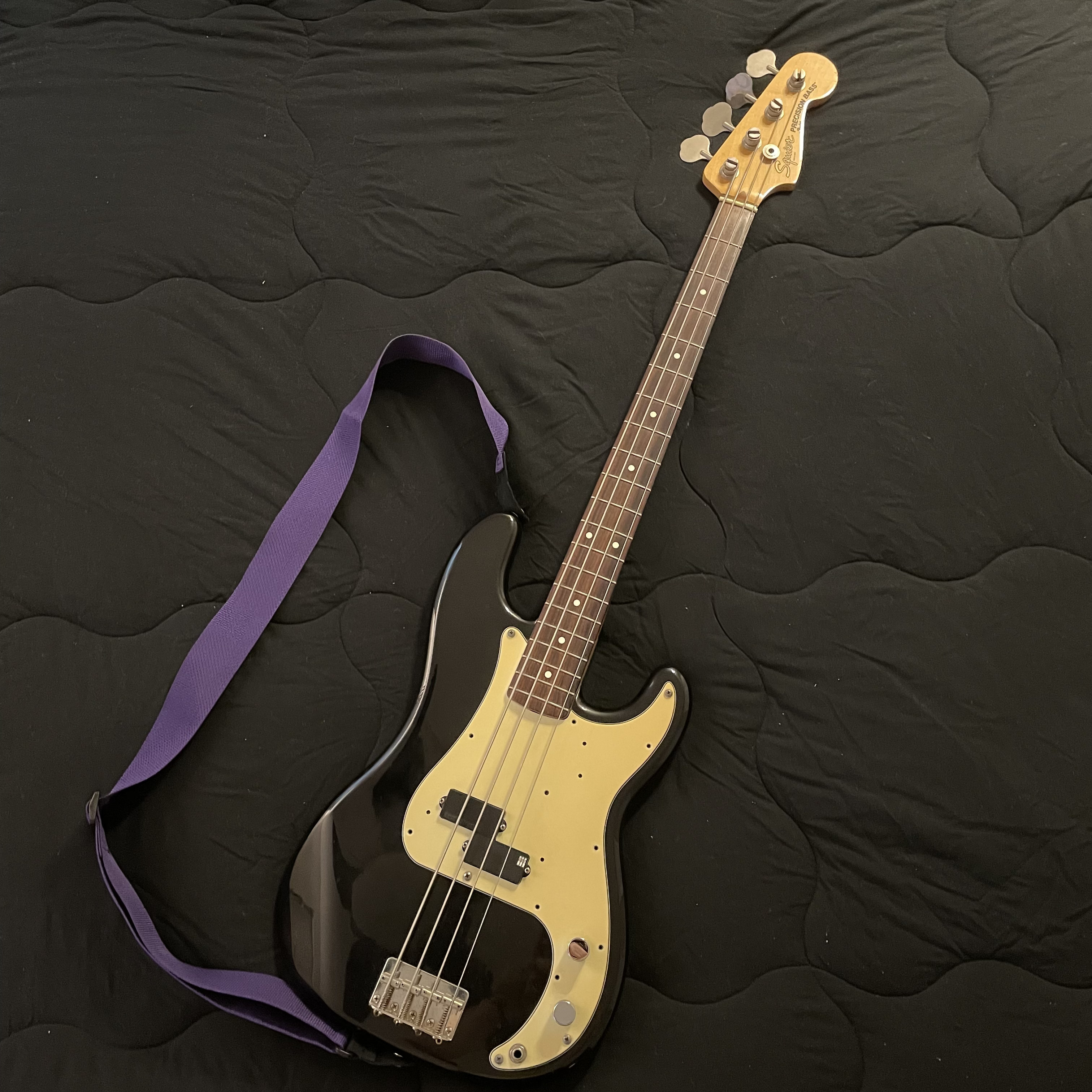 Fender bass